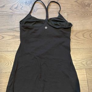 Iululemon active tank with built in bra